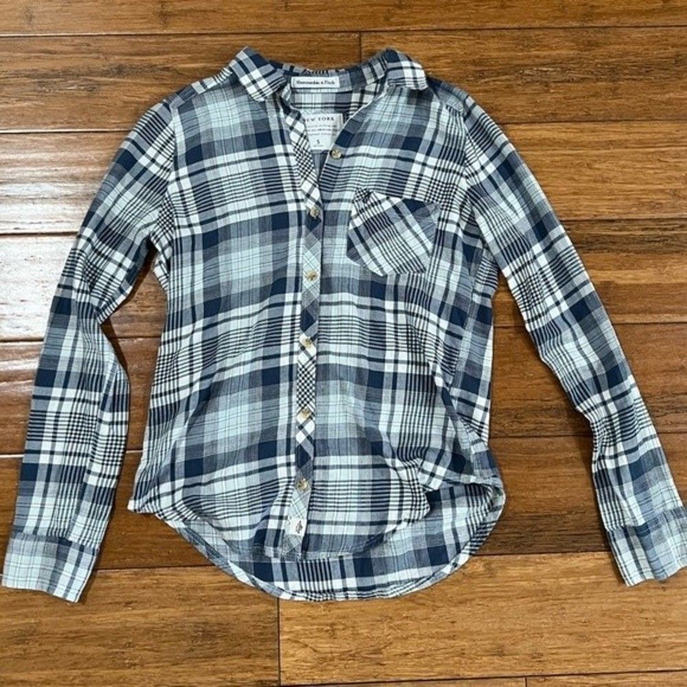 Abercrombie & Fitch Flannel